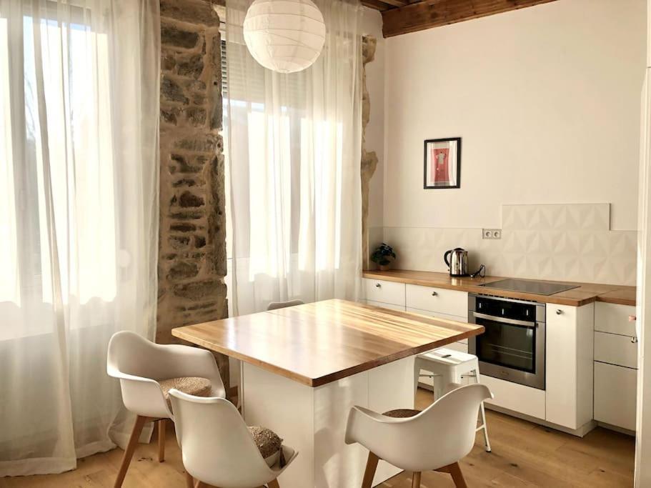 Le Canut De St Just Lyon Bagian luar foto